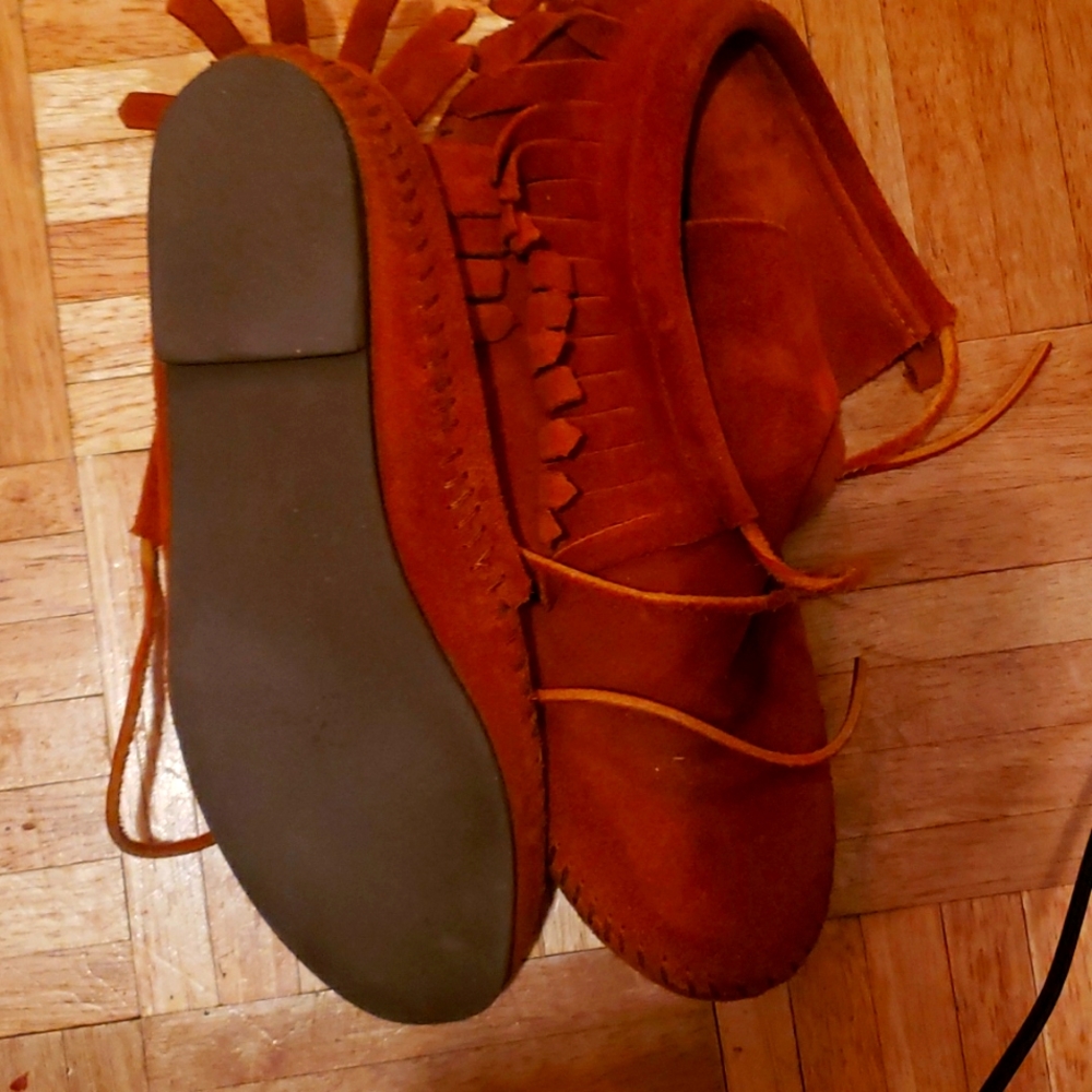 Suede lace moccasins boots